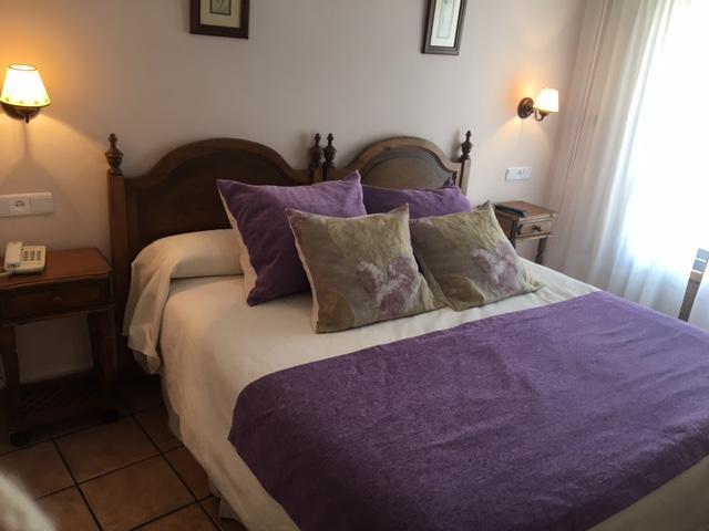 Hotel Patri Huéscar Buitenkant foto