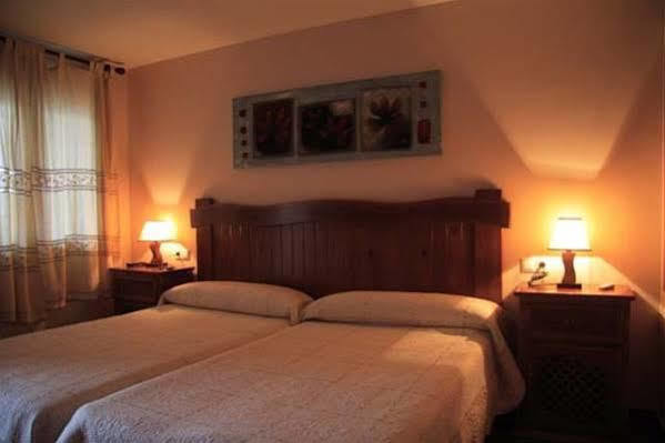 Hotel Patri Huéscar Buitenkant foto